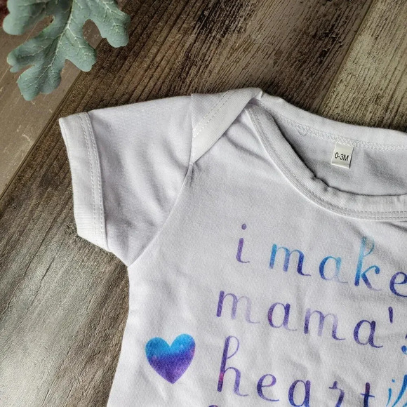 Cricut Baby Girls Bodysuit "i make mama's heart happy" White Blue Purple 0-3M - Picture 7 of 9